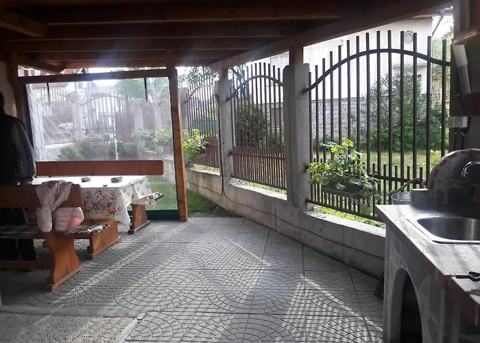 بيت ضيافة Advel Madzhare